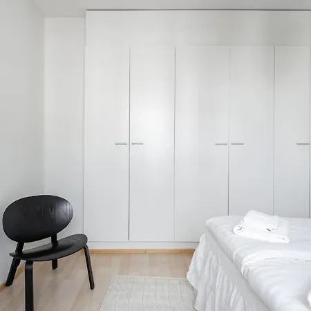 2br Lakefront Near Railway Station & Downtown アパート *