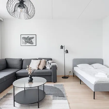 شقة 2br Lakefront Near Railway Station & Downtown *