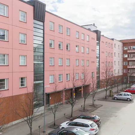 شقة 2br Lakefront Near Railway Station & Downtown *
